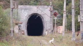 Why do you dream about a tunnel?