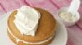 Sour cream cream for cake - step-by-step recipes for making it with butter, cottage cheese, banana or gelatin To achieve the desired result, you must follow the tips